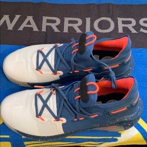 Curry 6 Basketball Shoes